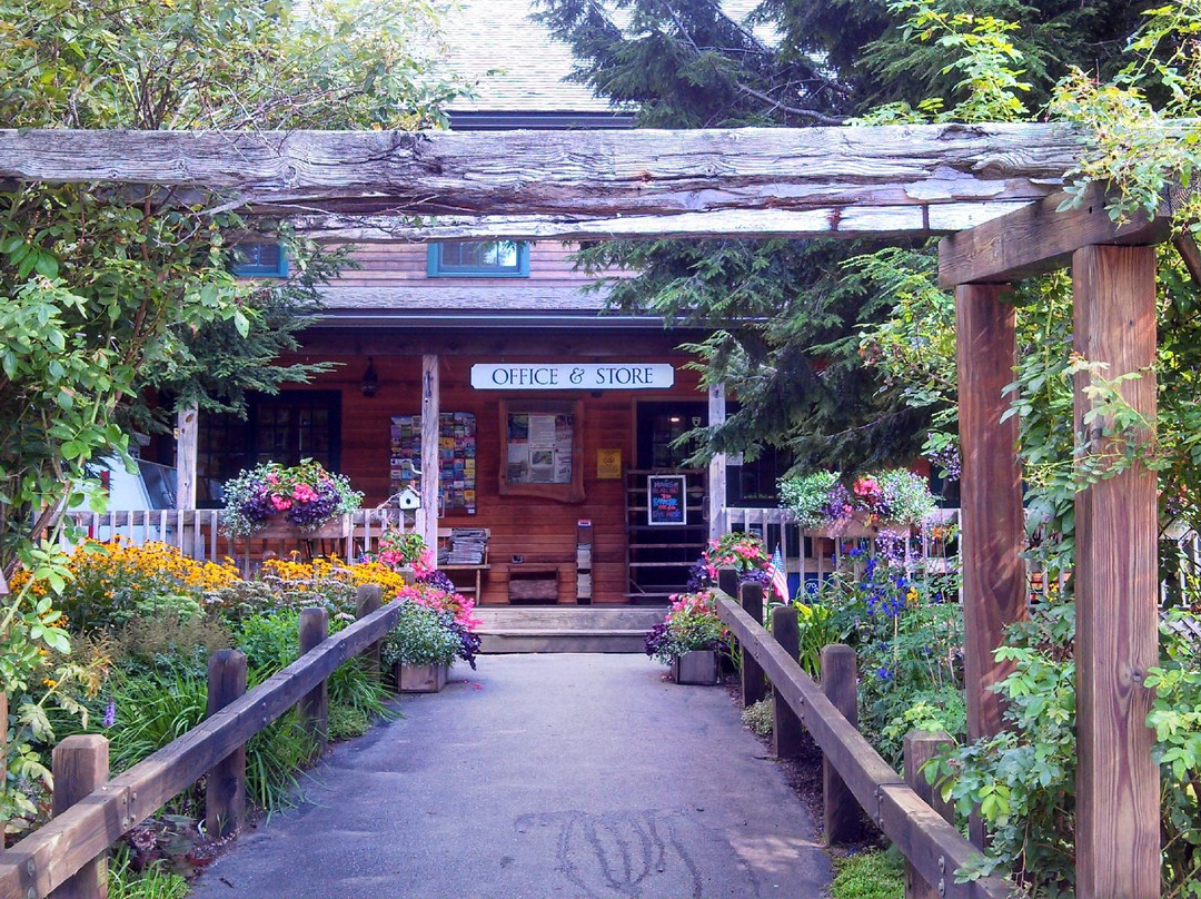 Yogi Bear's Jellystone Park Camp-Resort Glen Ellis, NH