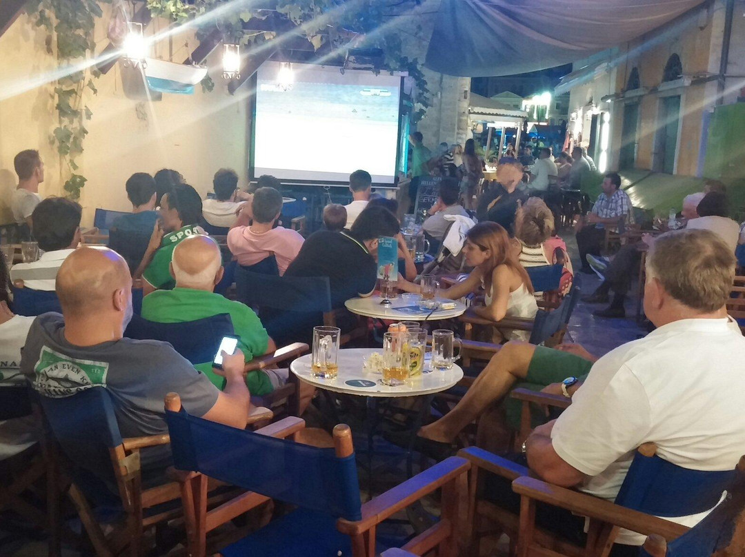 Vapori Bar-Ano Symi必去景点