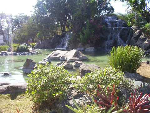 Praca Nossa Senhora da Gloria-Contagem必去景点