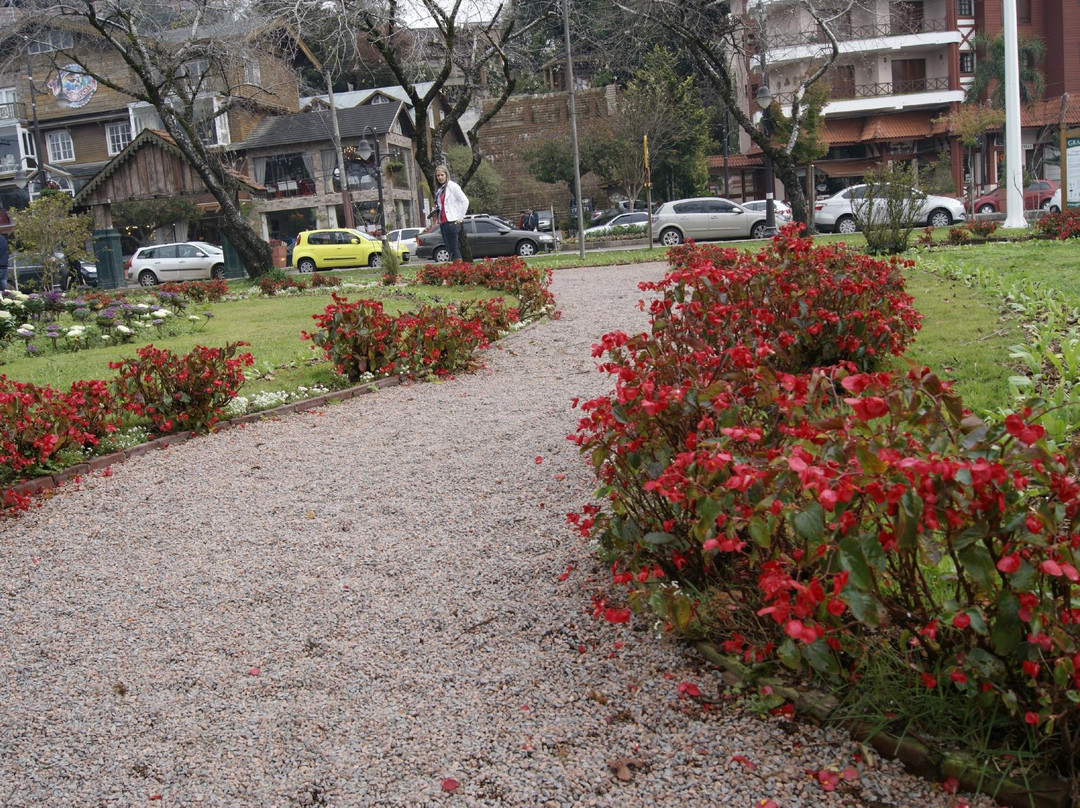 Praça das Etnias-格拉玛多必去景点