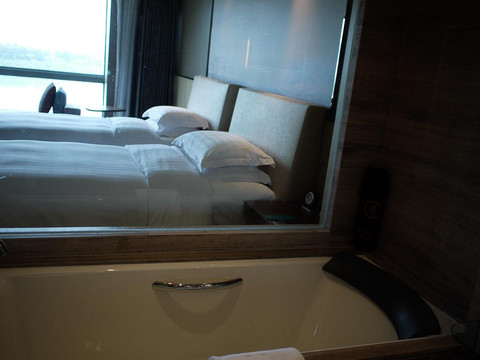 厦门宝龙雅高铂尔曼大酒店主图