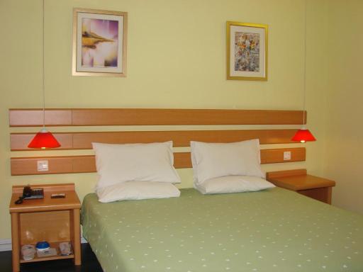 长春如家一汽店-客卧