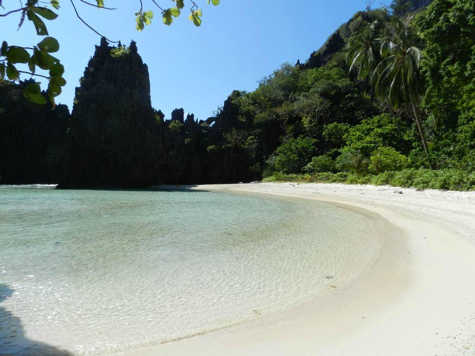 Hidden Beach-爱妮岛必去景点