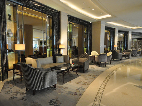 上海外滩华尔道夫酒店主图