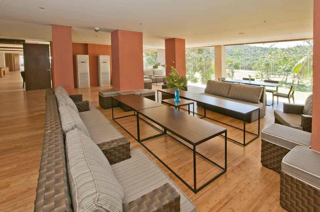 球道蓝水球场-长滩岛必去景点