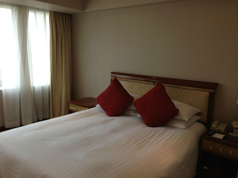 新锦江大酒店主图