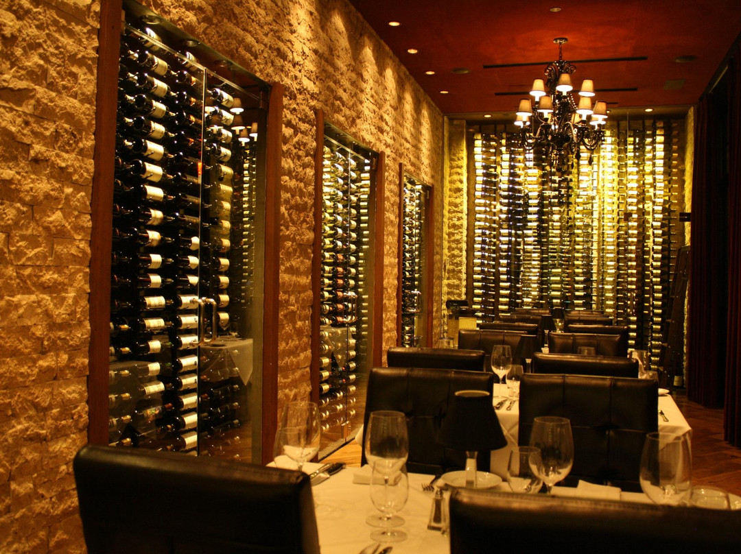 Dominick's Steakhouse