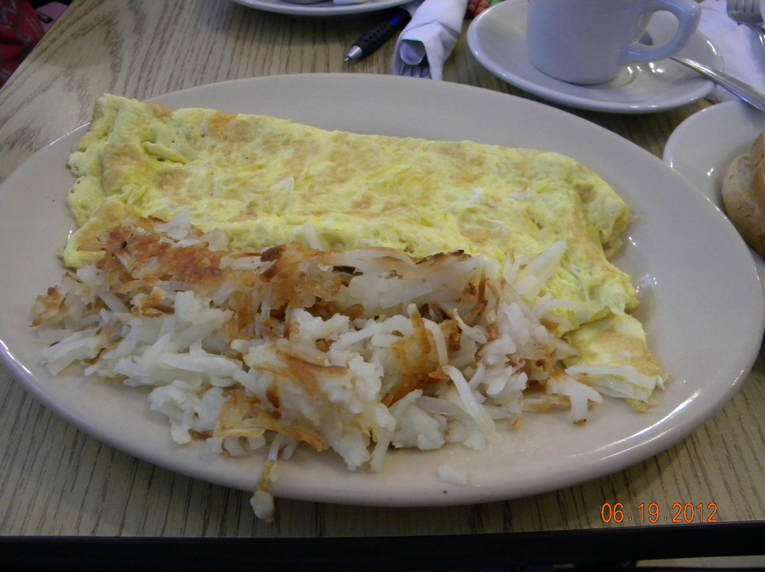 Russell餐馆和美食-Linda's Family Restaurant