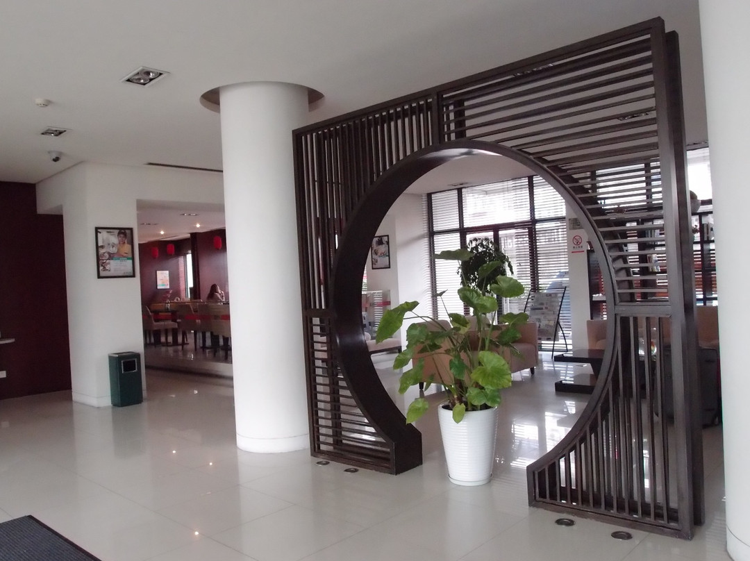 锦江之星绍兴胜利西路仓桥直街景区酒店主图