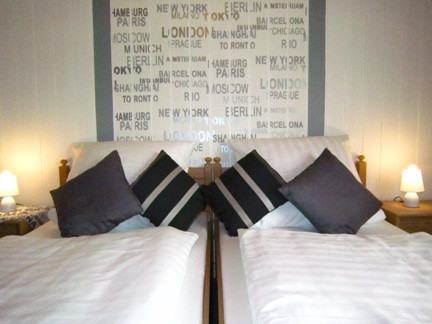 Adelshofen Inn - Bed & Breakfast