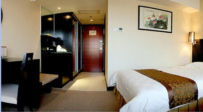 广州天一酒店（市二宫地铁站店）主图