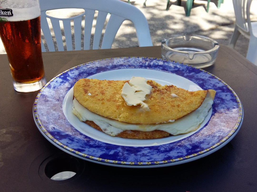 Soto de la Marina餐馆和美食-El Corro