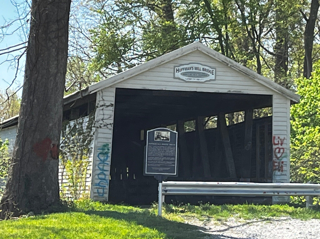 Huffman's Mill Bridge-Saint Meinrad必去景点