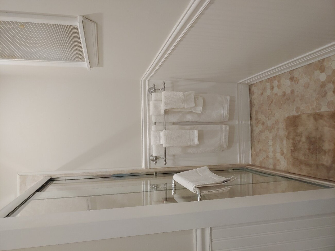 Academy Street Bed and Breakfast主图