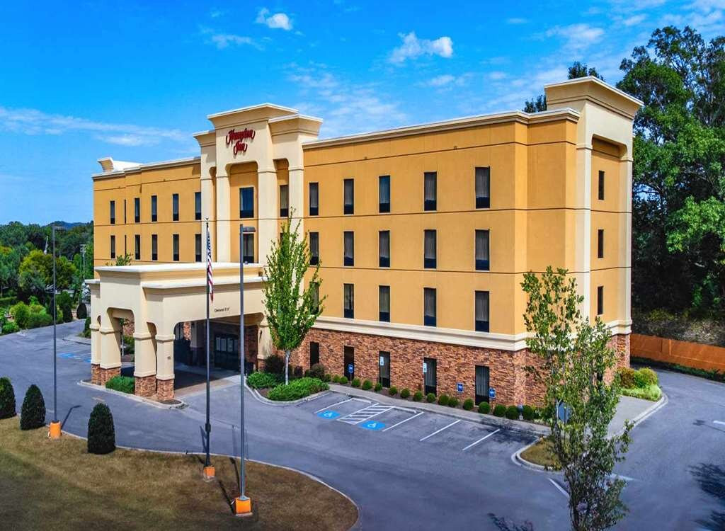 Hampton Inn Fayetteville主图