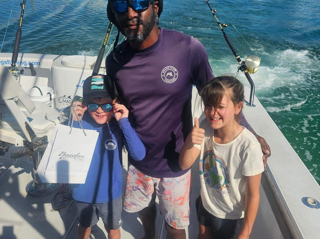 Grand Slam Fishing Charters-Turtle Cove必去景点