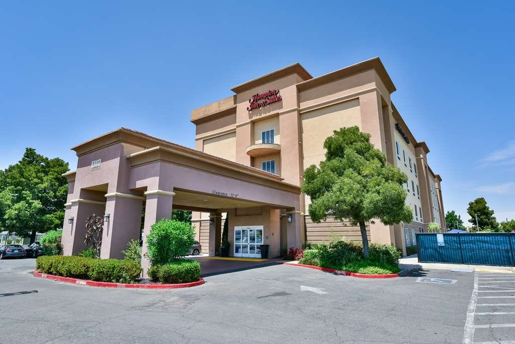 Hampton Inn & Suites Pittsburg主图