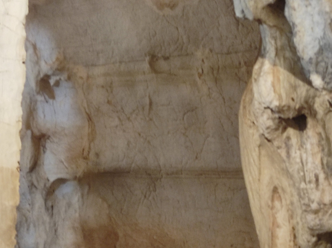Grotta del Santuario di San Michele Arcangelo景点图片