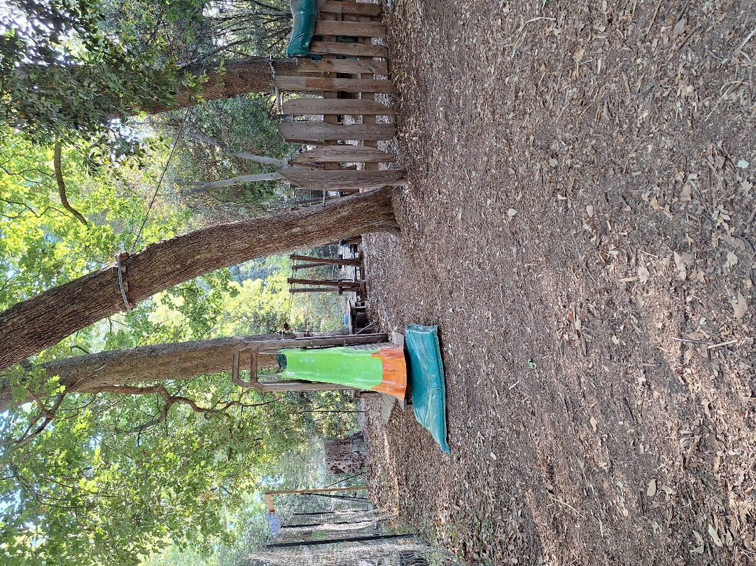 Ecopark Adventures La Castille景点图片