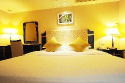 大世界酒店主图