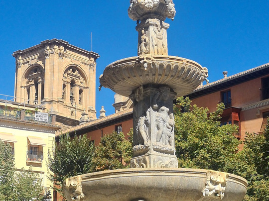 Plaza Bib-Rambla-格拉纳达必去景点