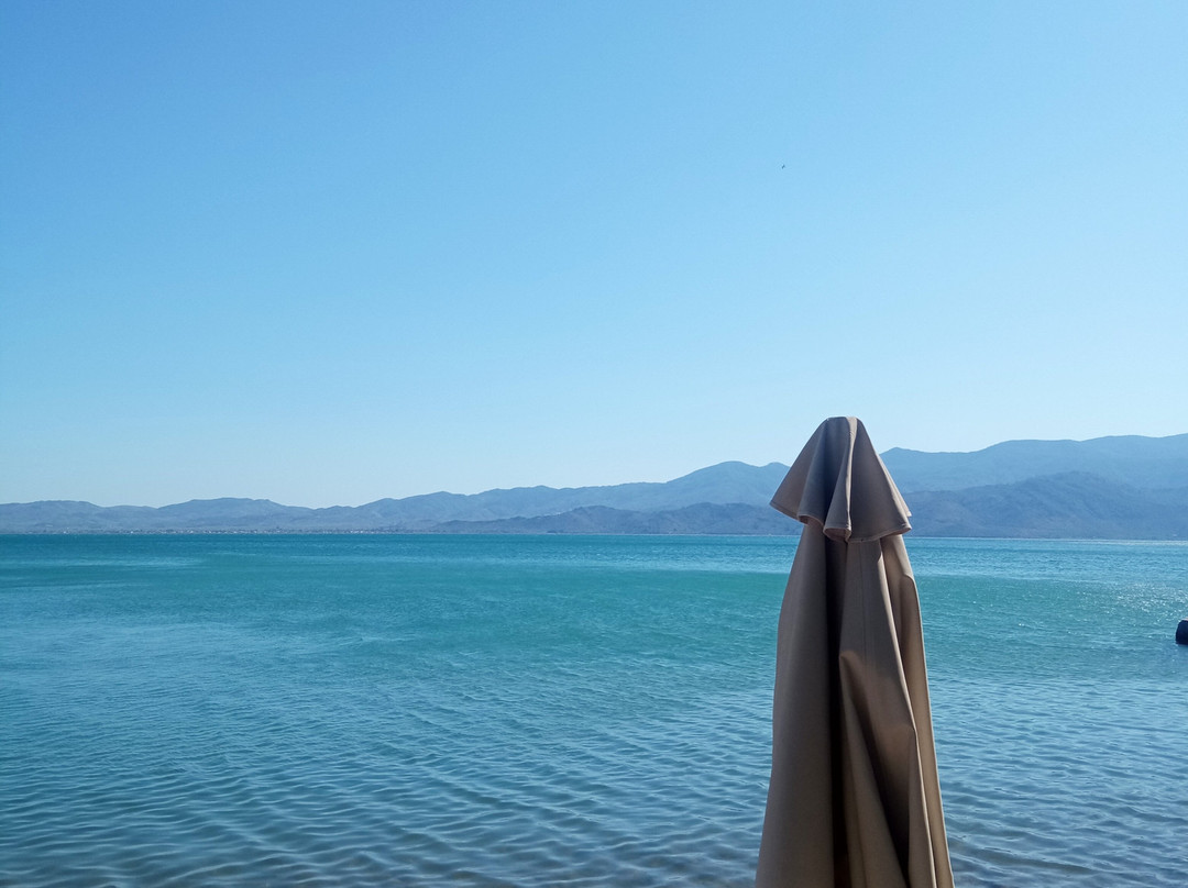 米缇莱那田园酒店主图