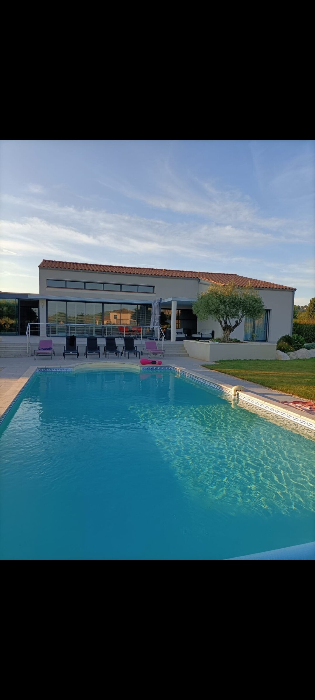 Aubade En Luberon-官方