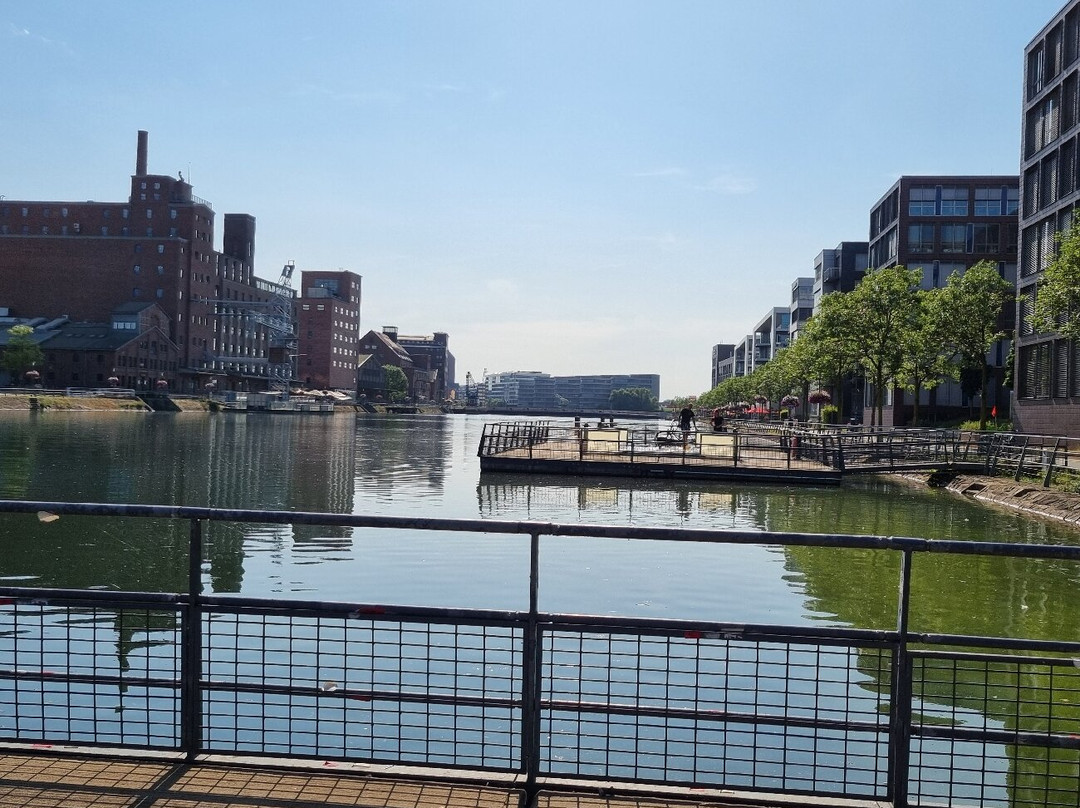 Duisburg Inner Harbour景点图片