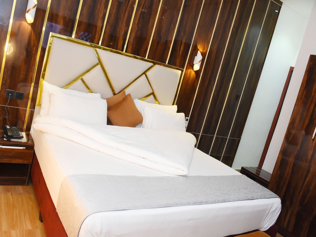 Grand Seasons Hotel, Nnewi