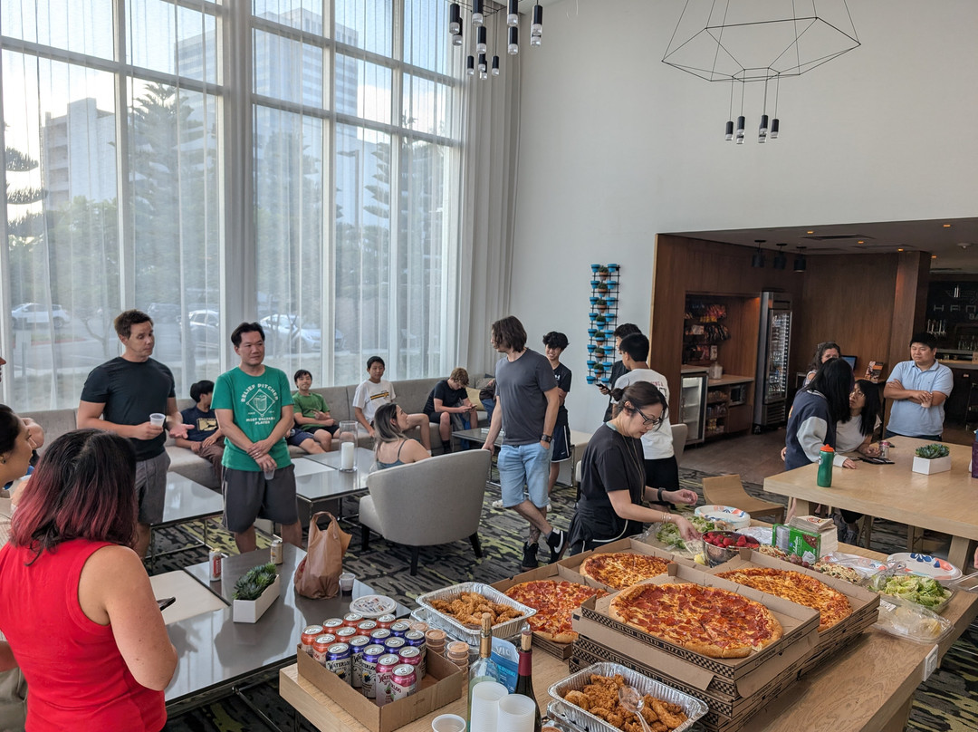 Cambria Hotel LAX主图