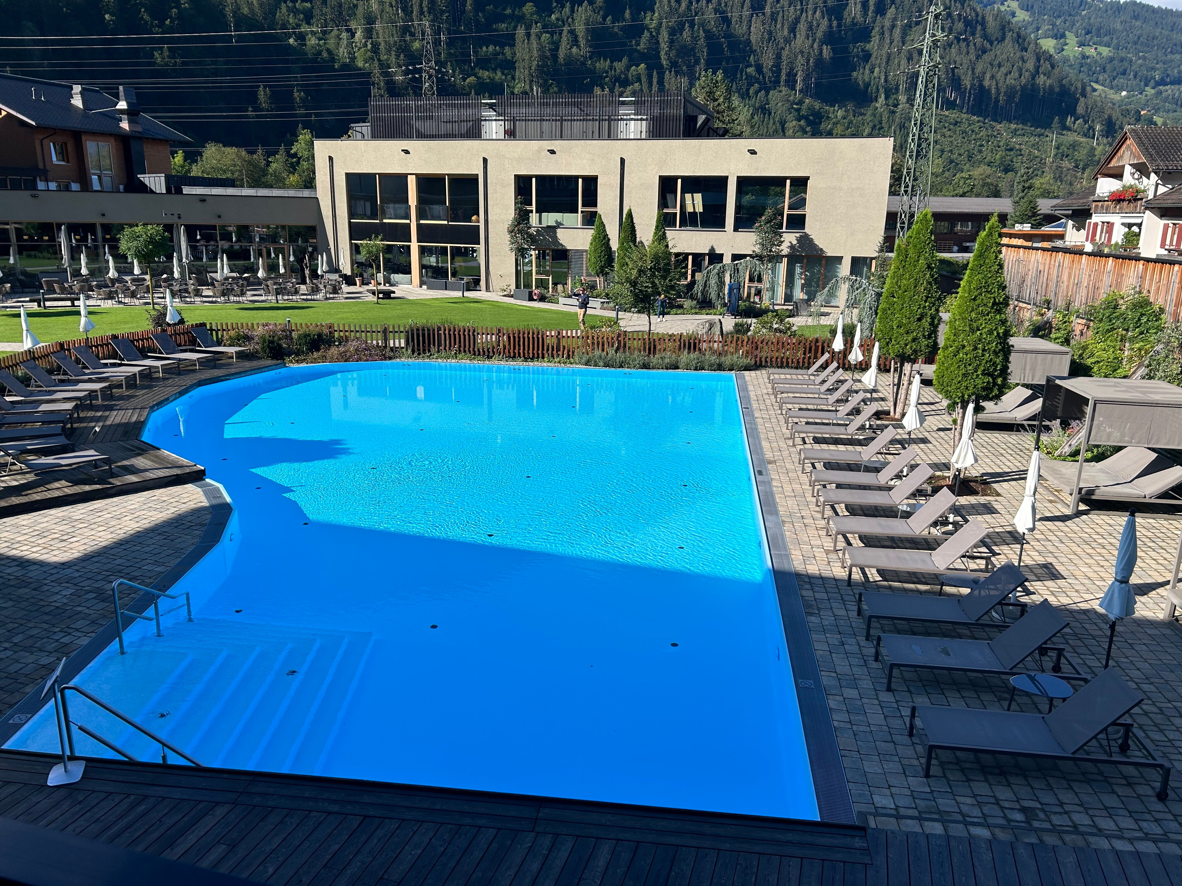 Alpenhotel Montafon-泳池