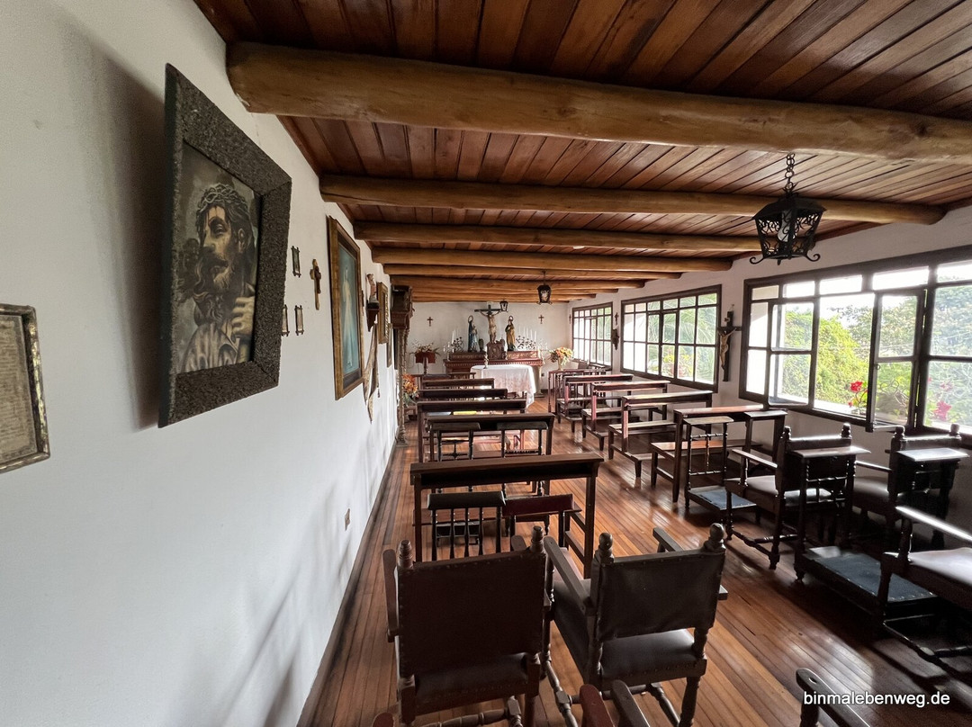 卡罗拉维庄园酒店主图