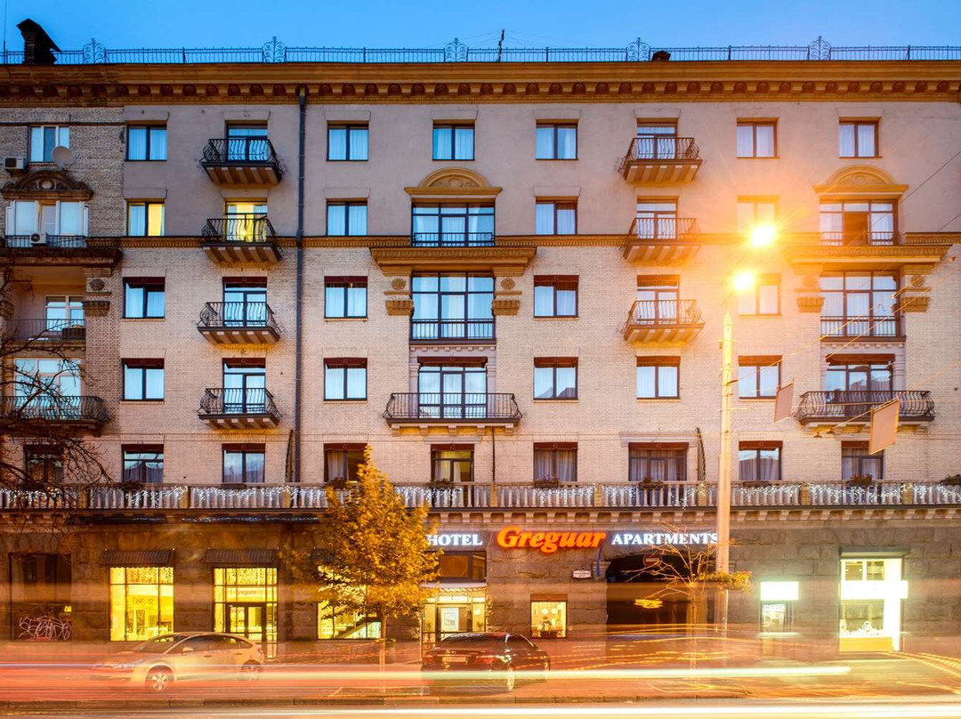 Greguar Hotel & Apartments