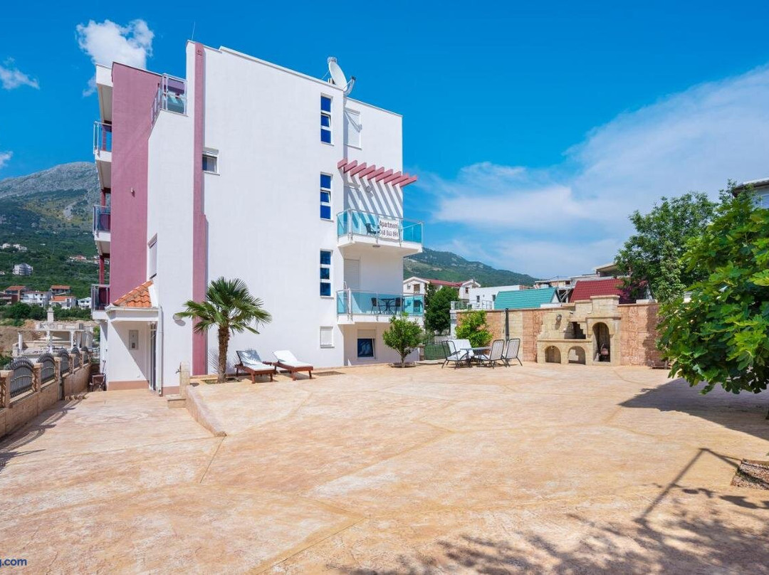 Apartments Vila A1