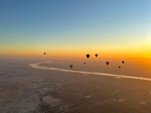 Egy Travelers-亚斯文必去景点