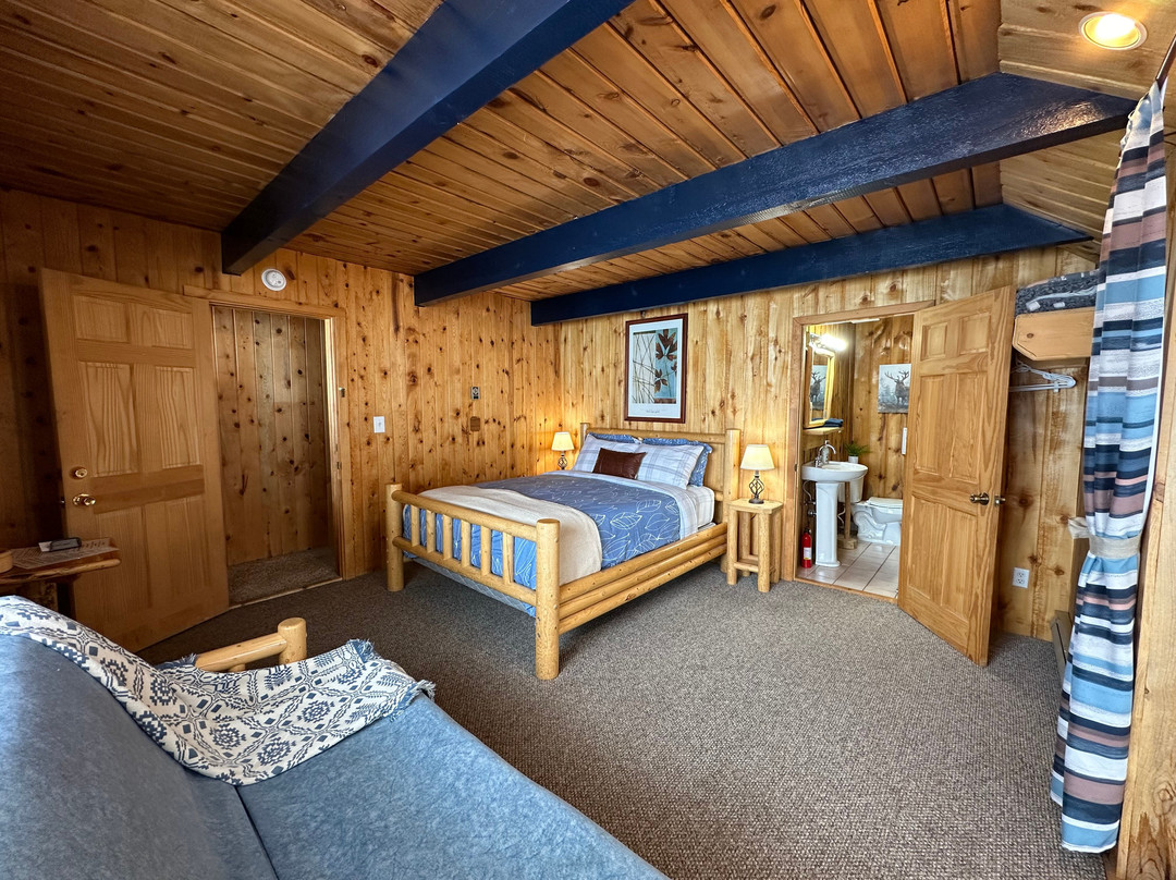 皮尔山乡村旅馆和小屋主图