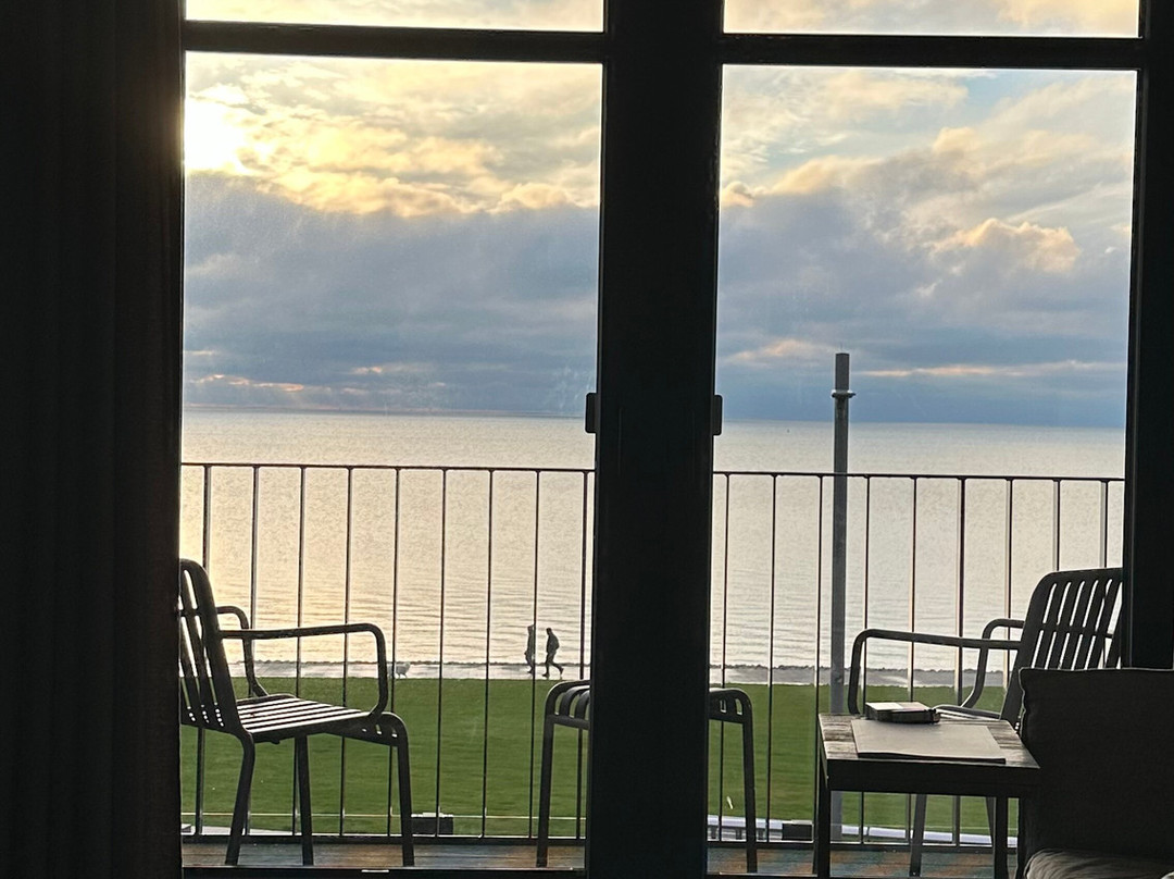 Lighthouse Hotel & Spa主图