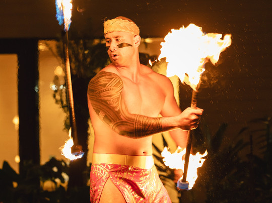 Queens Waikiki Luau-火奴鲁鲁必去景点