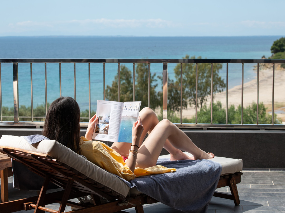 Blue Dolphin Hotel主图