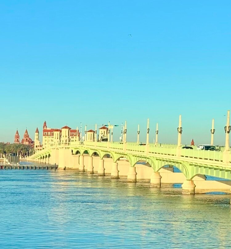 Marker 8 Hotel & Marina主图