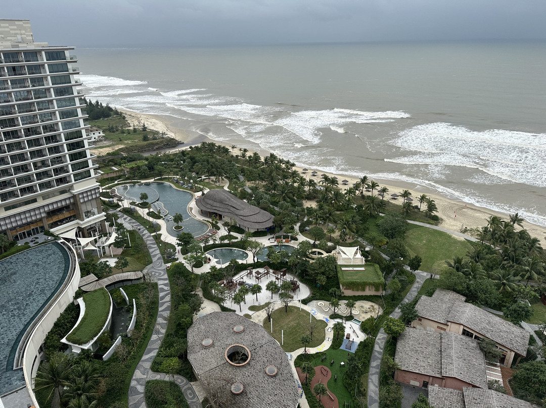 Hoiana Hotel & Suites主图