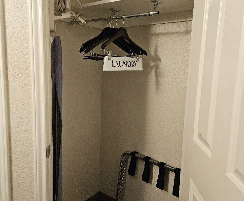 La Quinta Inn & Suites by Wyndham Ontario Airport主图