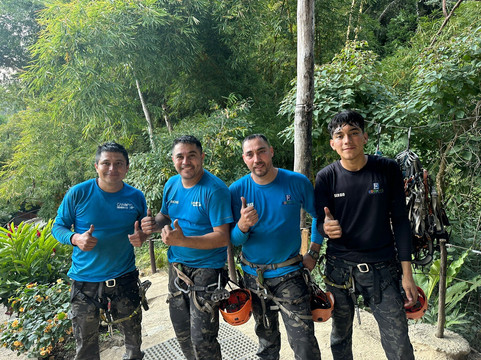 Canopy Tour El Eden-瓦拉塔港必去景点