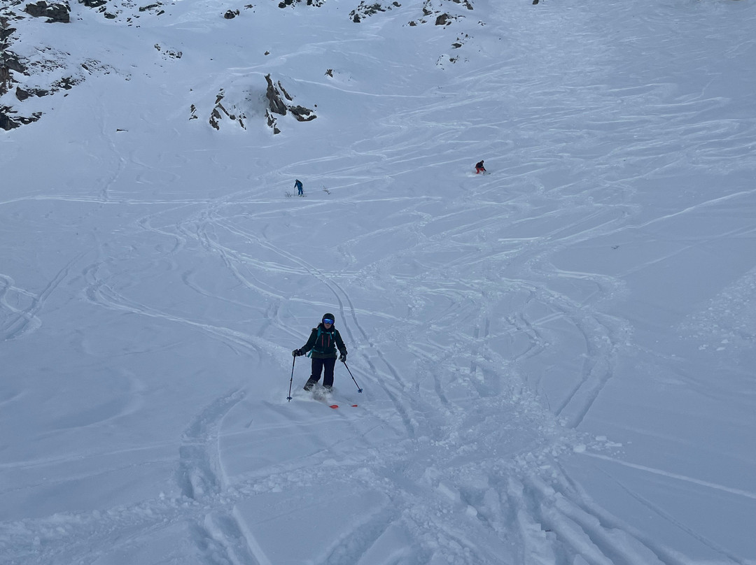 Summit Ski & Snowboard School-策马特必去景点