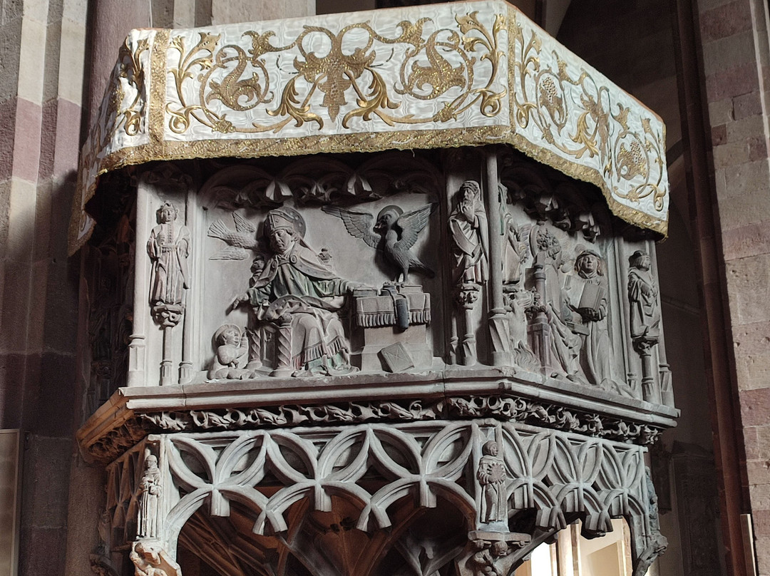 Duomo Maria Assunta景点图片