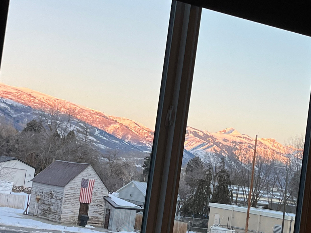 Compass Rose Lodge主图