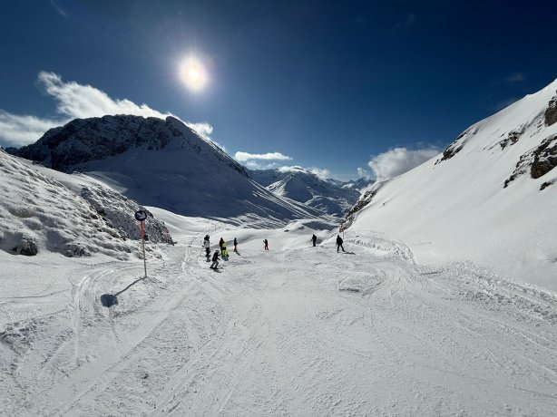 胡伯塔酒店-官方