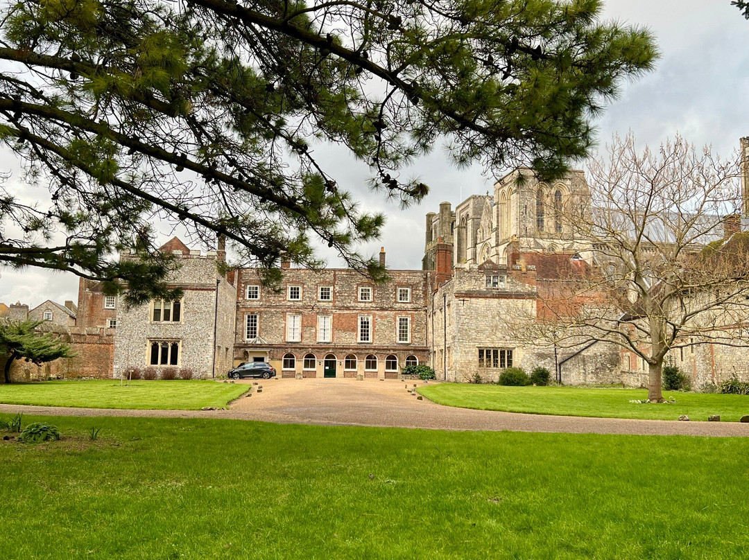 Bishop's Palace Gardens景点图片