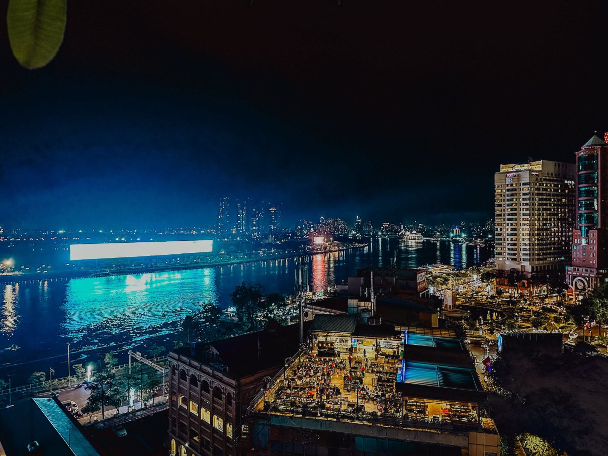 银地朱莉酒店-泳池