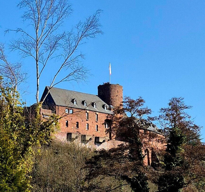 Burg Hengebach景点图片